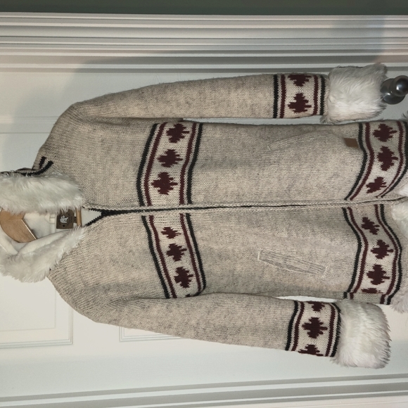 Jacket - Picture 1 of 2